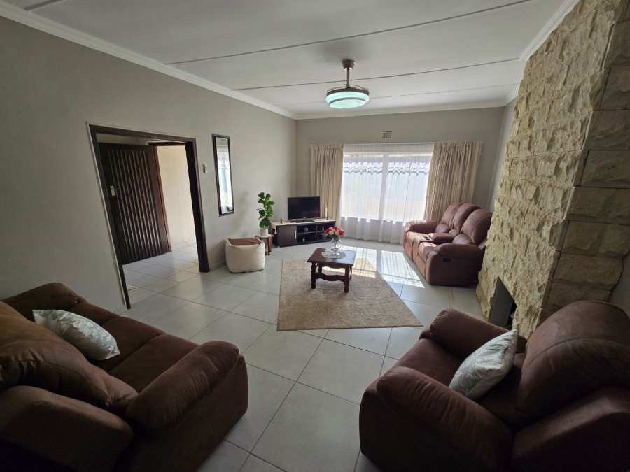 4 Bedroom Property for Sale in Bayswater Free State